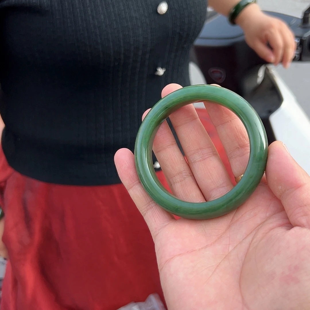 和田玉（碧玉）手镯未镶嵌老坑种碧玉北极玉精品