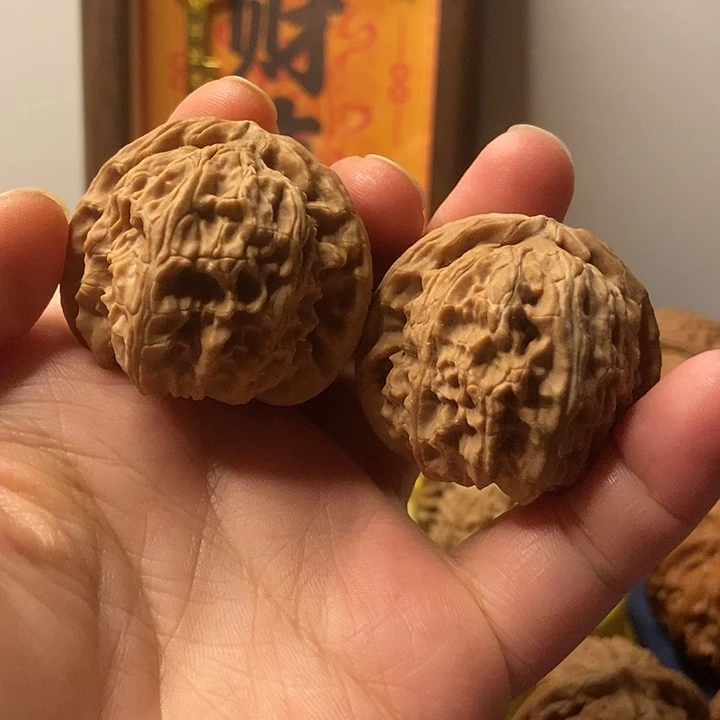 文玩核桃  白狮子  40