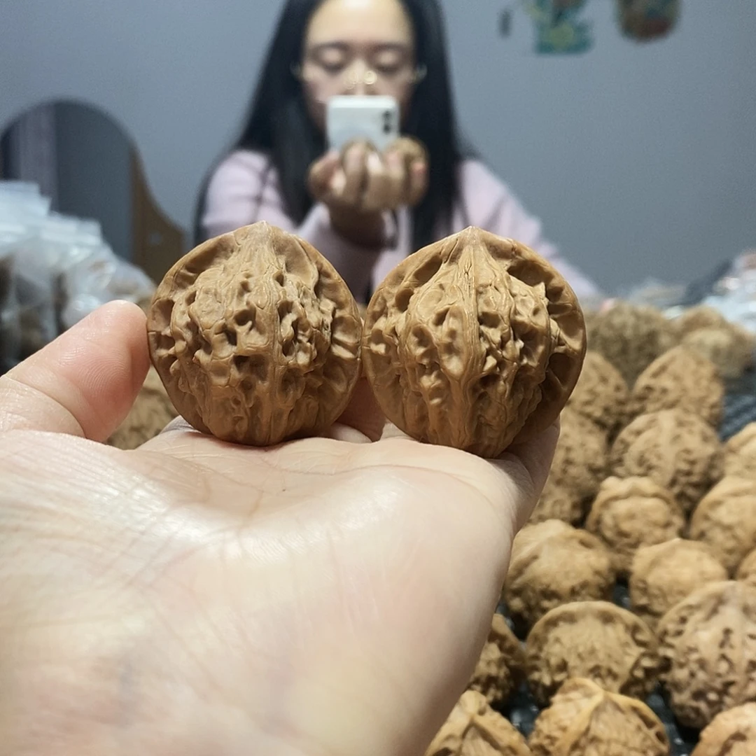 文玩核桃吊坠血蟾39