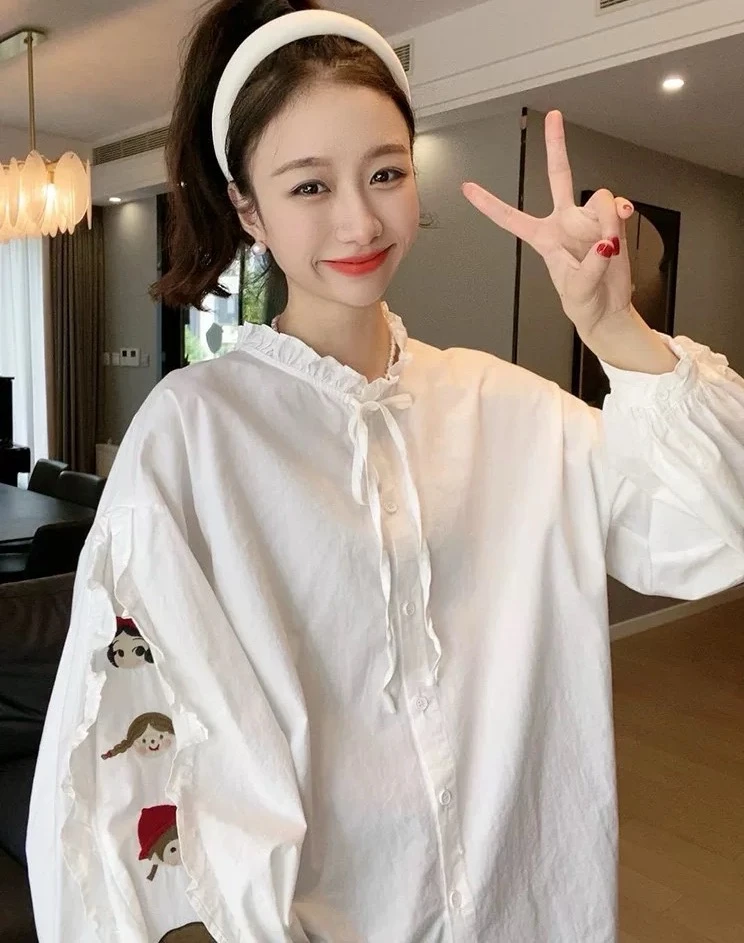 大码孕妇小娃娃立领开扣卡通刺绣长袖哺乳百搭衬衫2381