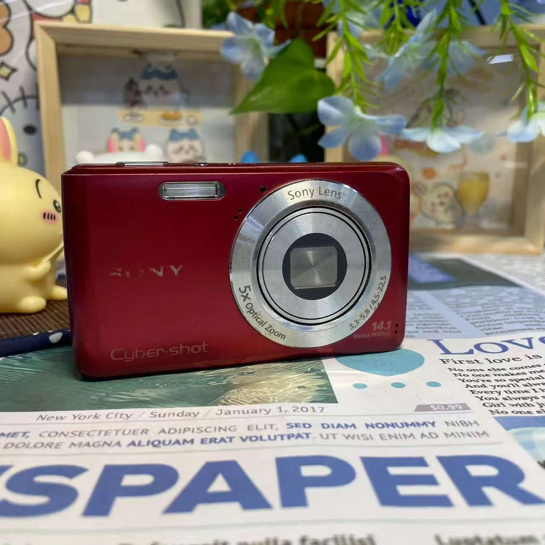 9新 Sony/索尼 索尼DSC-W520红色微瑕二手产品售出no退换