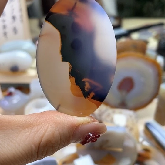 玛瑙/玉髓颈饰未镶嵌