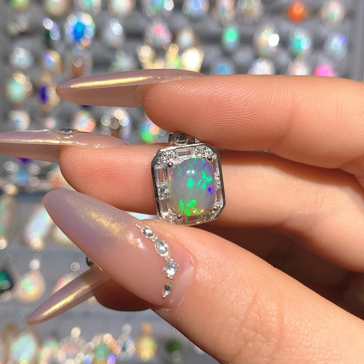 欧泊欧泊吊坠t银S925镶嵌