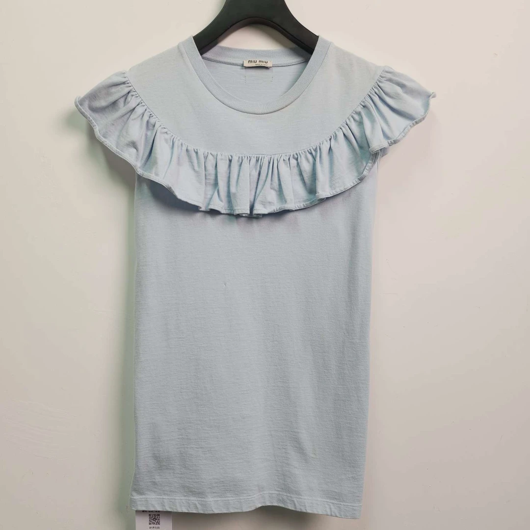 99新 MIU MIU/缪缪 A1301/99新MIUMIU/缪缪无袖荷花领/M码