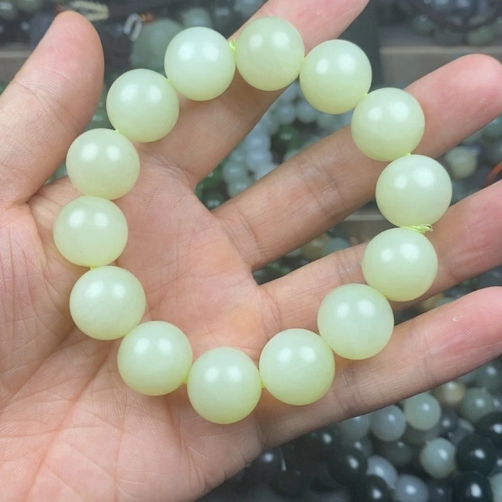 风***吟未镶嵌手链和田玉
