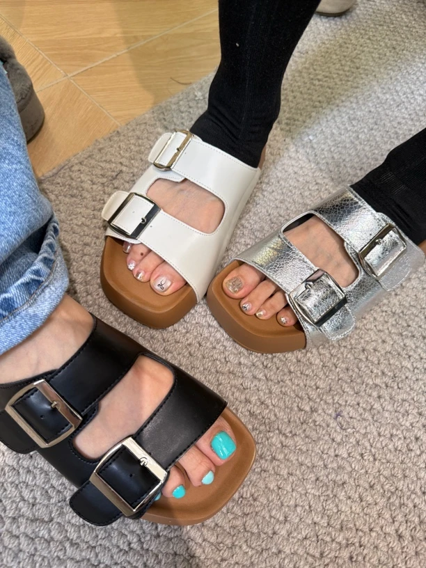 低跟圆头夏季舒适松糕底一字拖厚底平底沙滩鞋复古凉拖鞋ins休闲