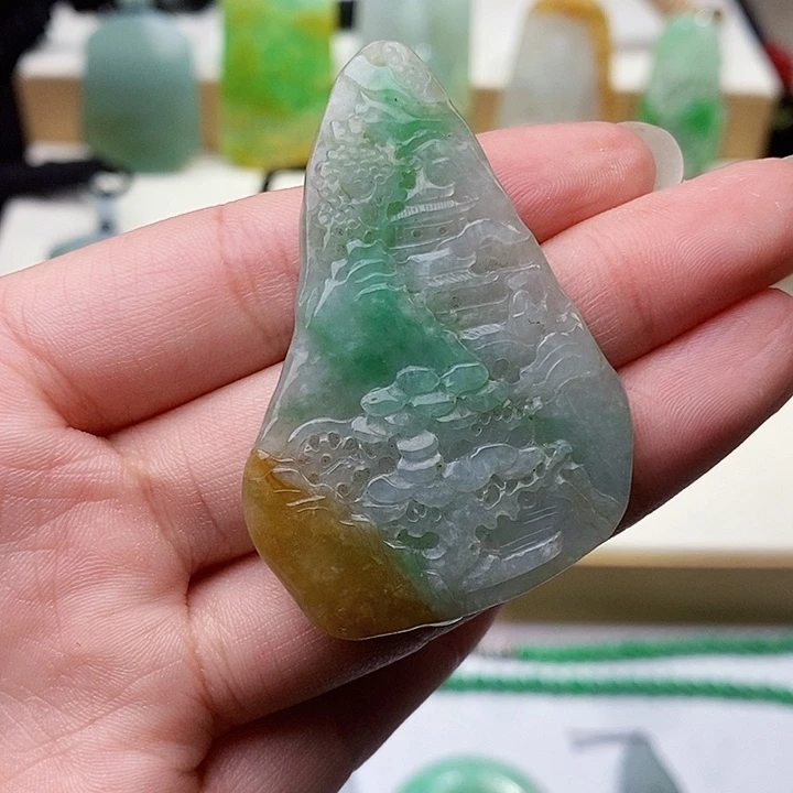 颈饰未镶嵌翡翠翡翠