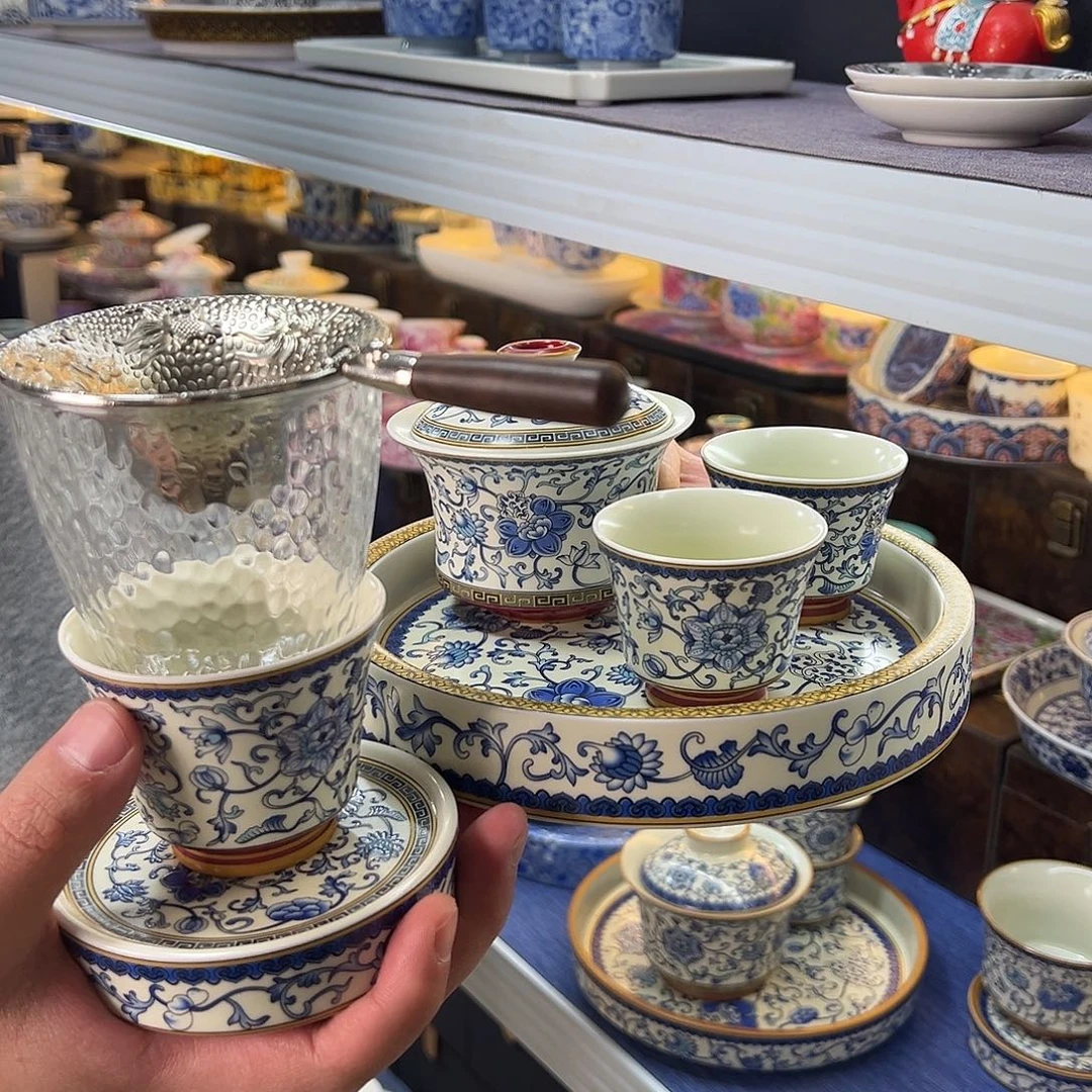 我们的目标是成为一个优秀的人