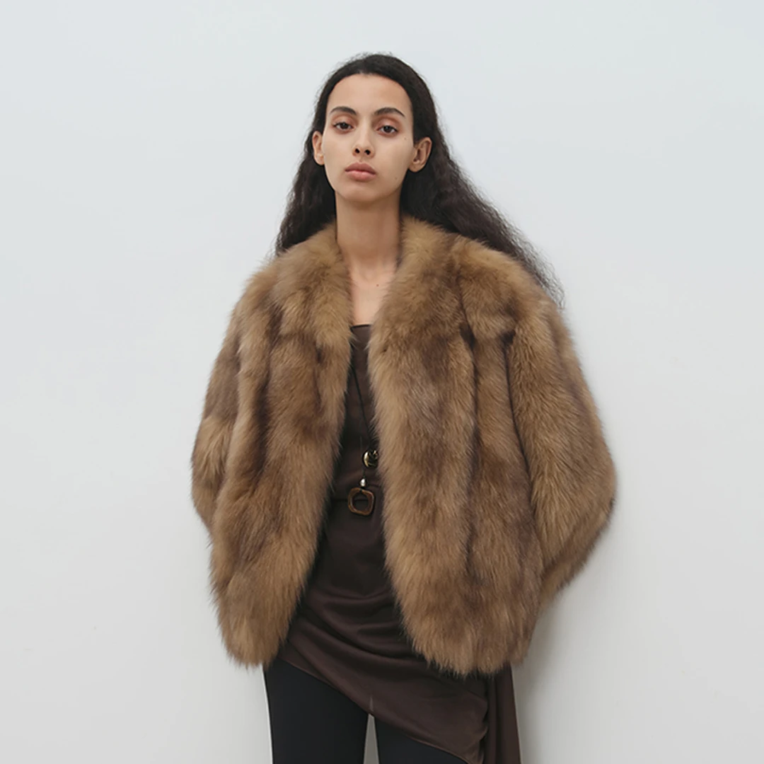 MSBEAST霜华映月丨进口蓝狐坎毛晕染霜色V领短款狐狸毛皮草外套女