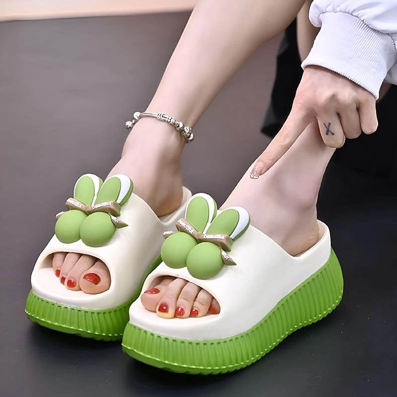 2025新款厚底凉拖鞋女夏季居家外穿可爱卡通时尚丝沙滩凉鞋拖鞋