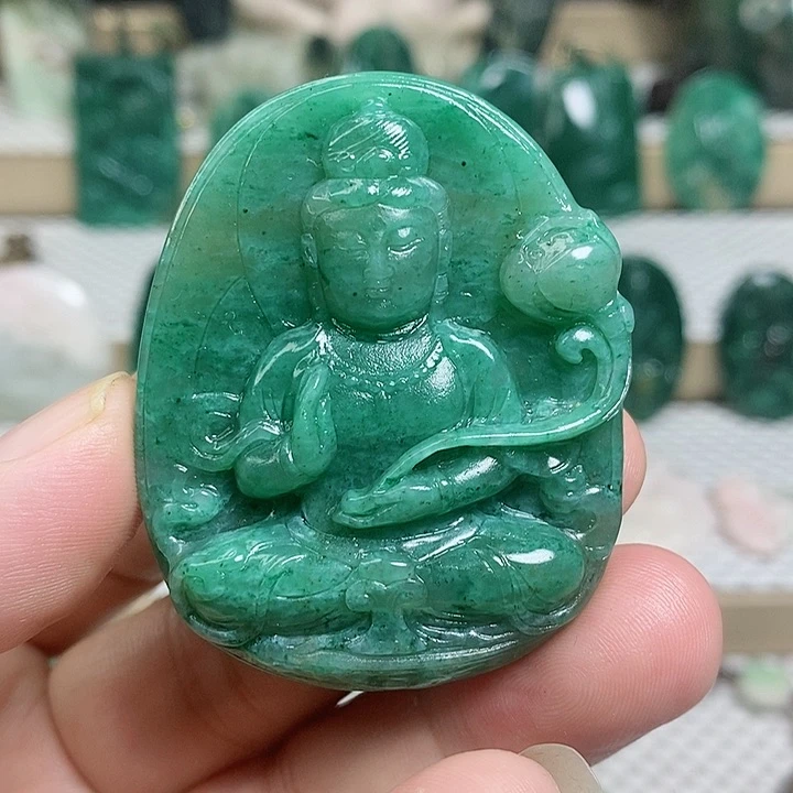 未镶嵌独山玉颈饰