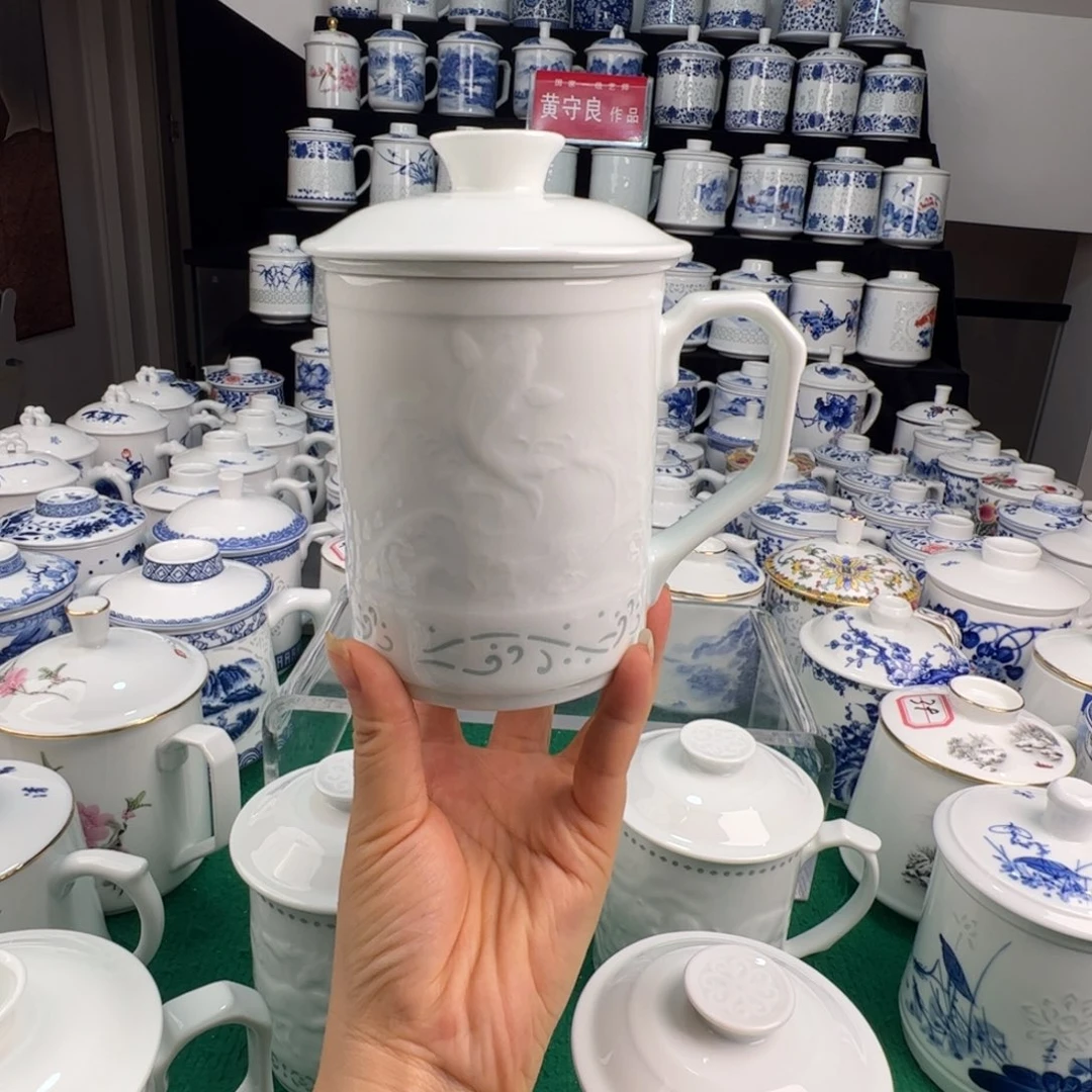 自***修摆件景德镇名师名作鸿运当头办公杯