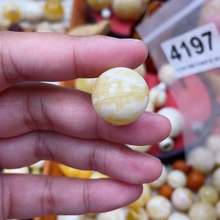 蜜蜡未镶嵌珠宝奇石冰片粉19.7虎皮