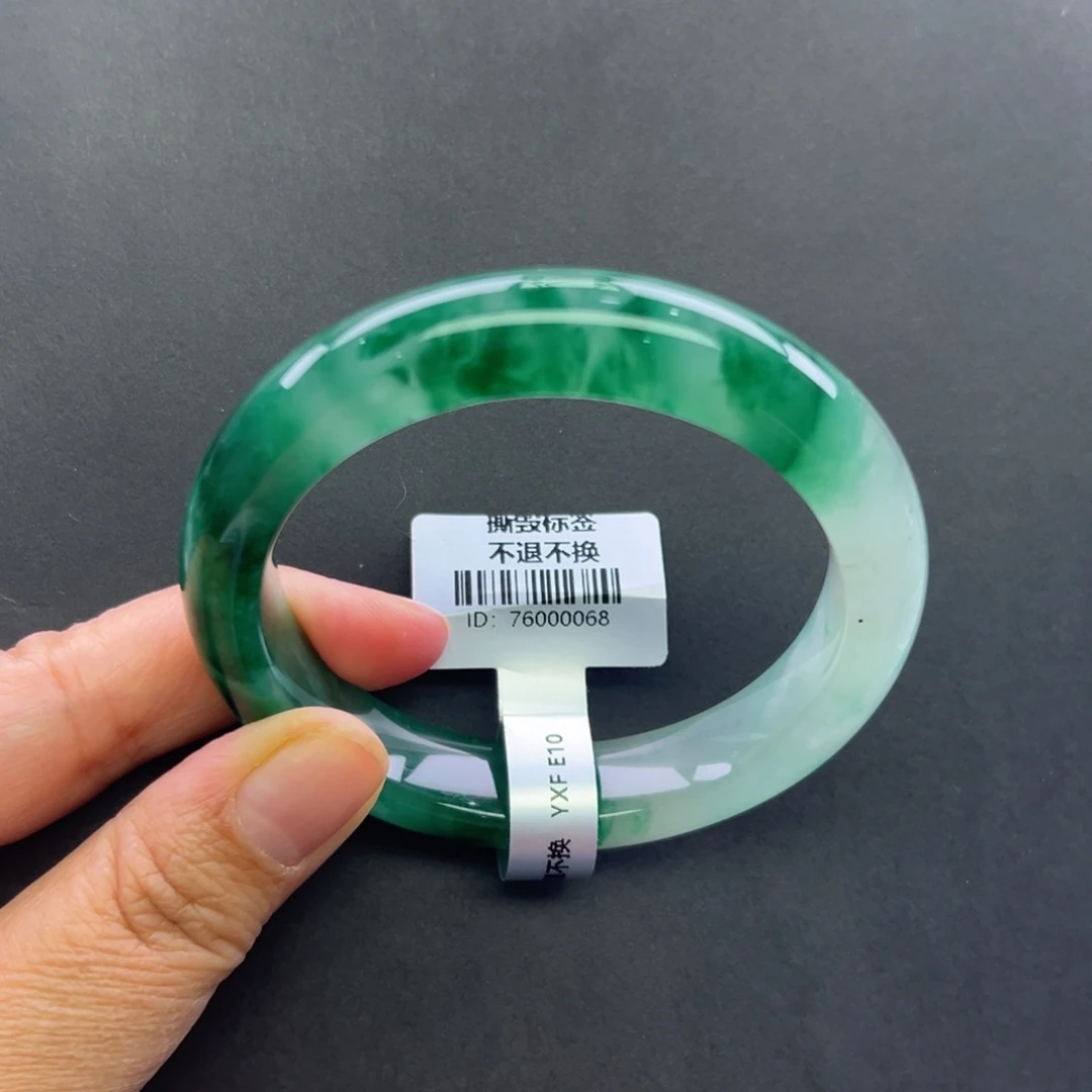 石英质玉未镶嵌手镯+菩提58.1