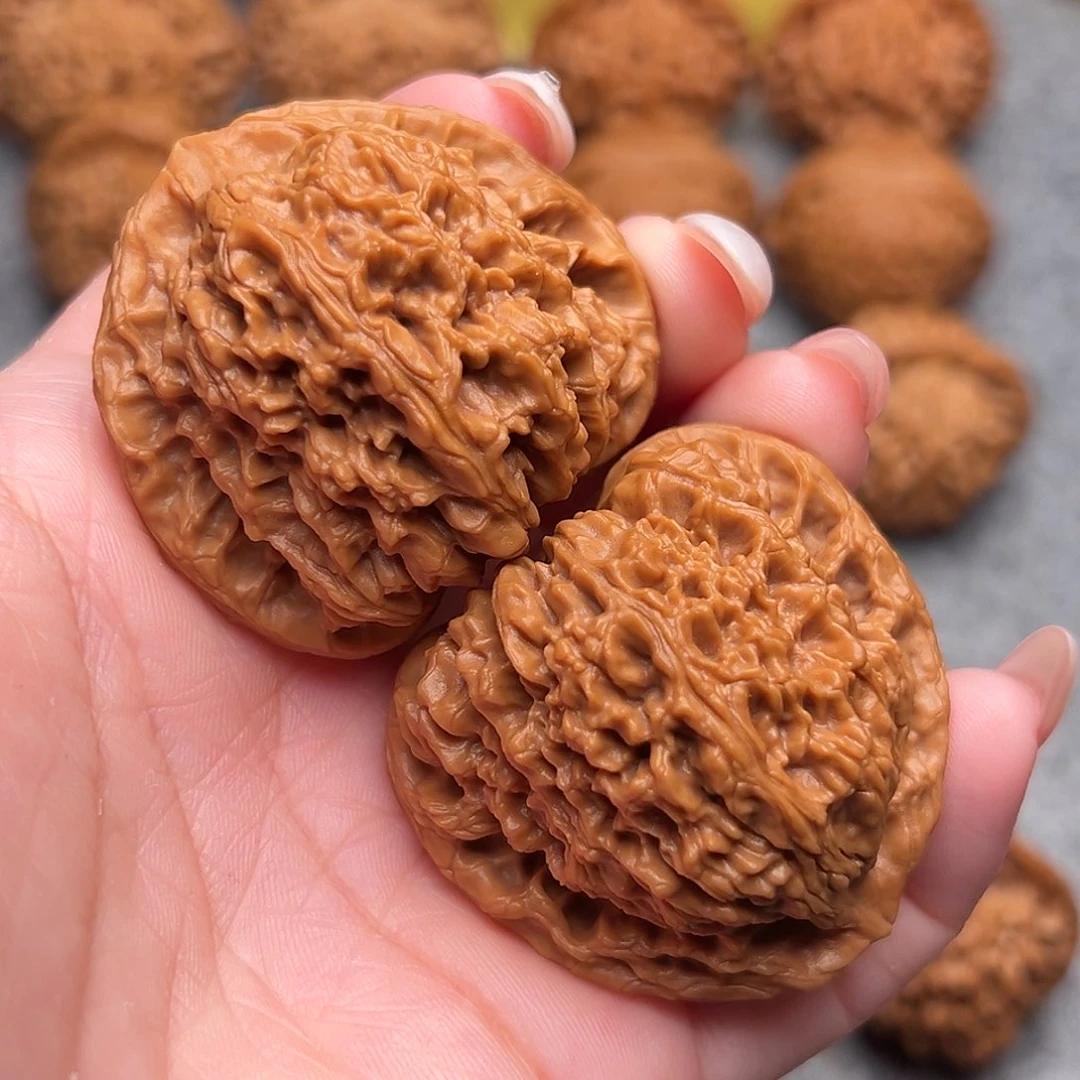 把件文玩核桃精品高炮三角南疆石45全品毕业款