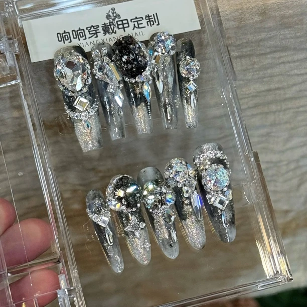 响响家银霜绝版铜锈系列施华洛穿戴甲定制美甲显白晕染