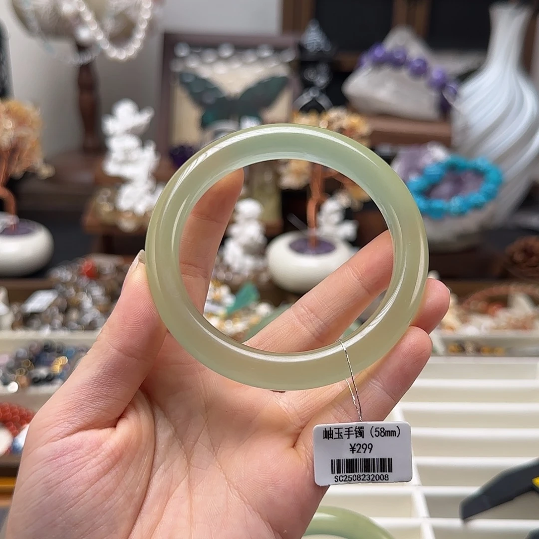 未镶嵌蛇纹石玉手镯12号