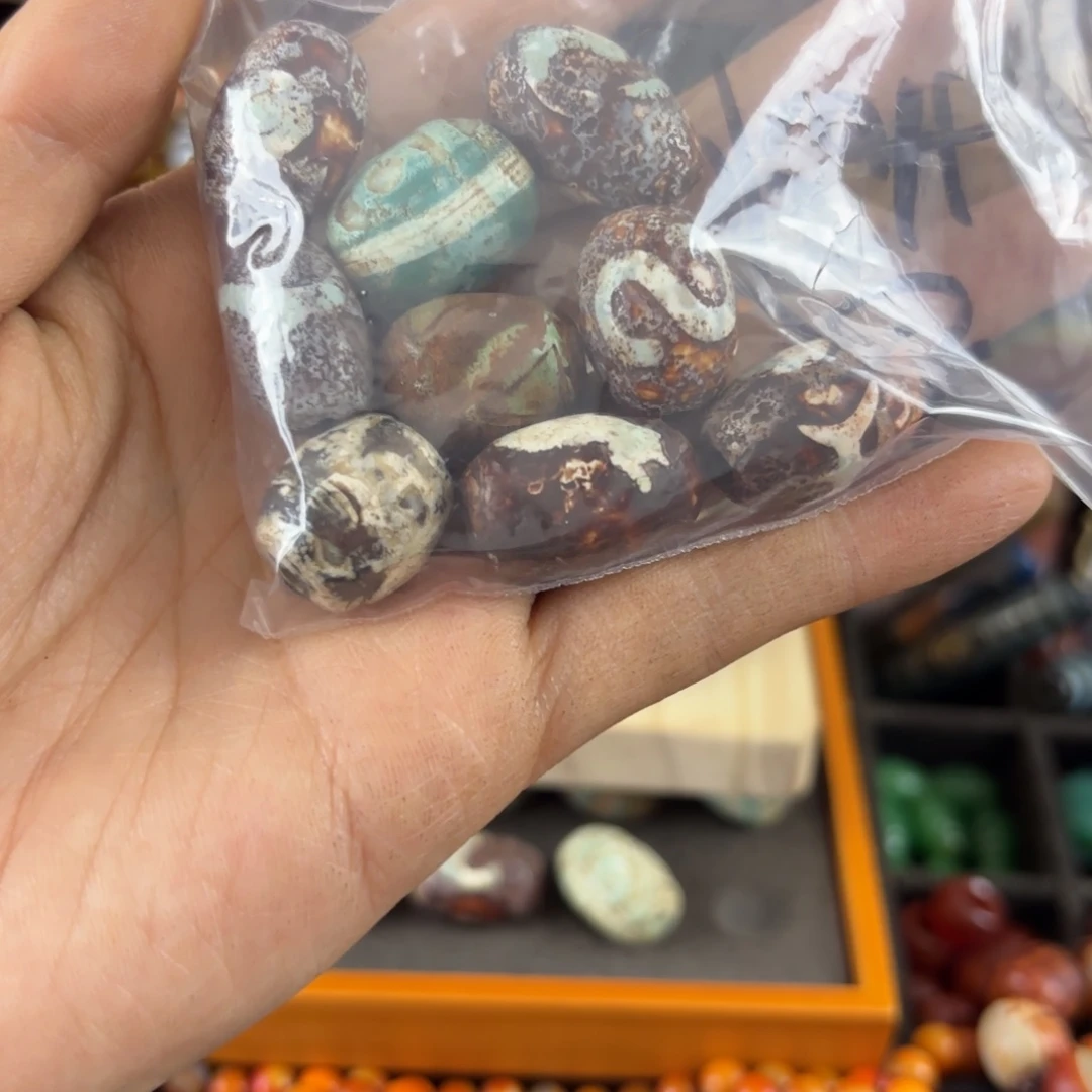 歡***囍玛瑙/玉髓颈饰未镶嵌