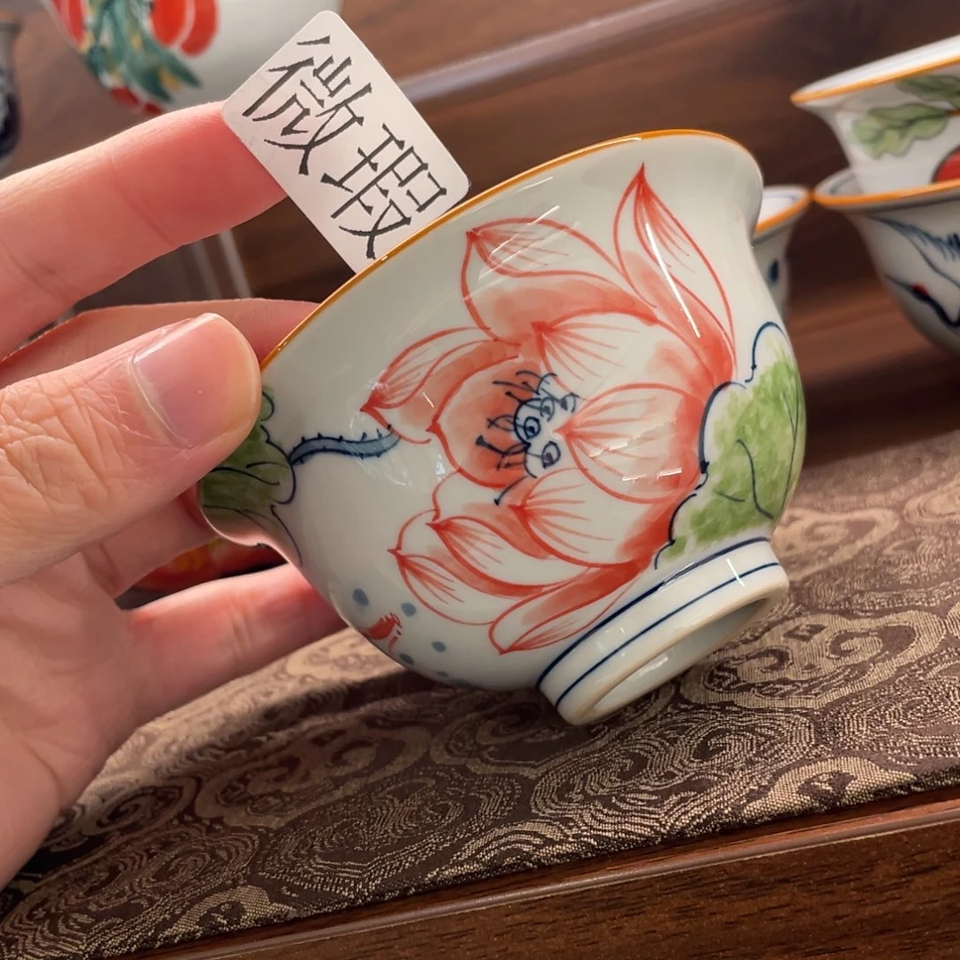 釉下手绘茶具微瑕
