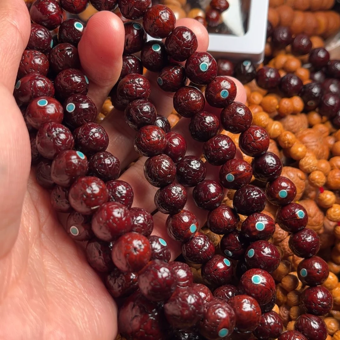 凤眼菩提吊坠?****氼凤眼