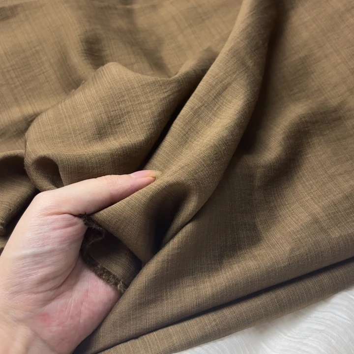混纺棉浅咖色2.5米。