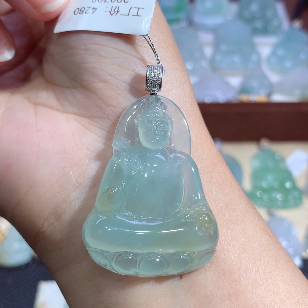 吊坠(不含链)18K金镶嵌翡翠观音