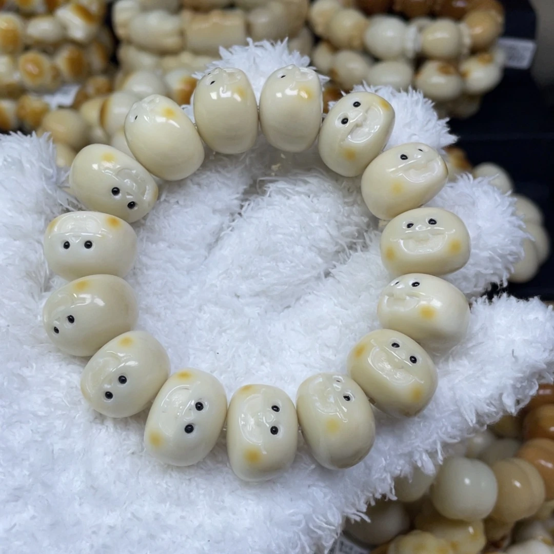 菩提根/象牙果手串11.9.3哦微瑕猫馒头仔