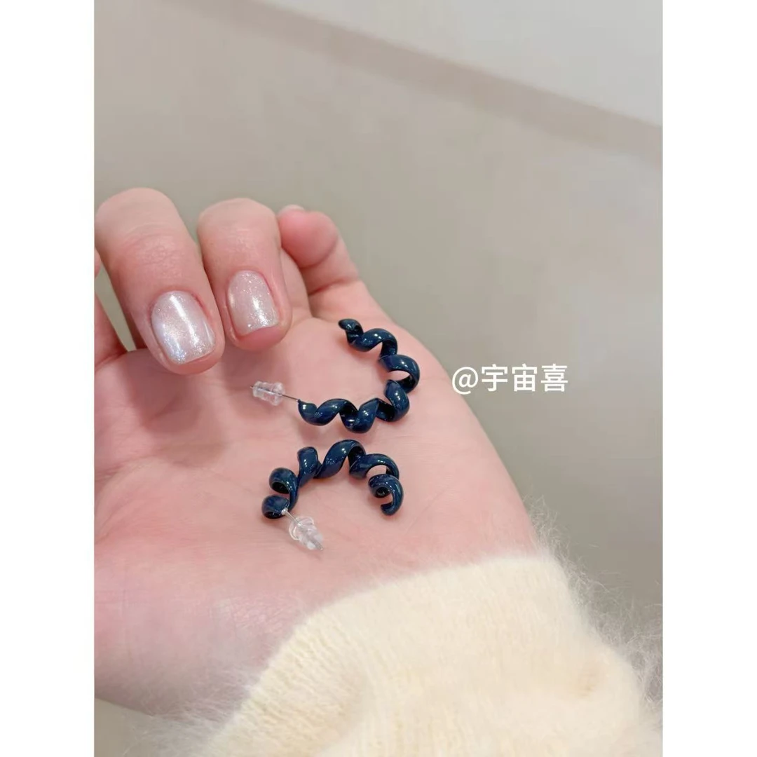 铜合金珐琅耳饰 I3-215【湛蓝色珐琅电话线c字金属耳钉】