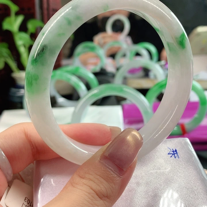 翡翠未镶嵌手镯59.3圈口（3#