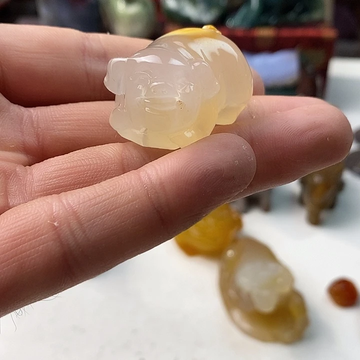 未镶嵌颈饰玛瑙/玉髓