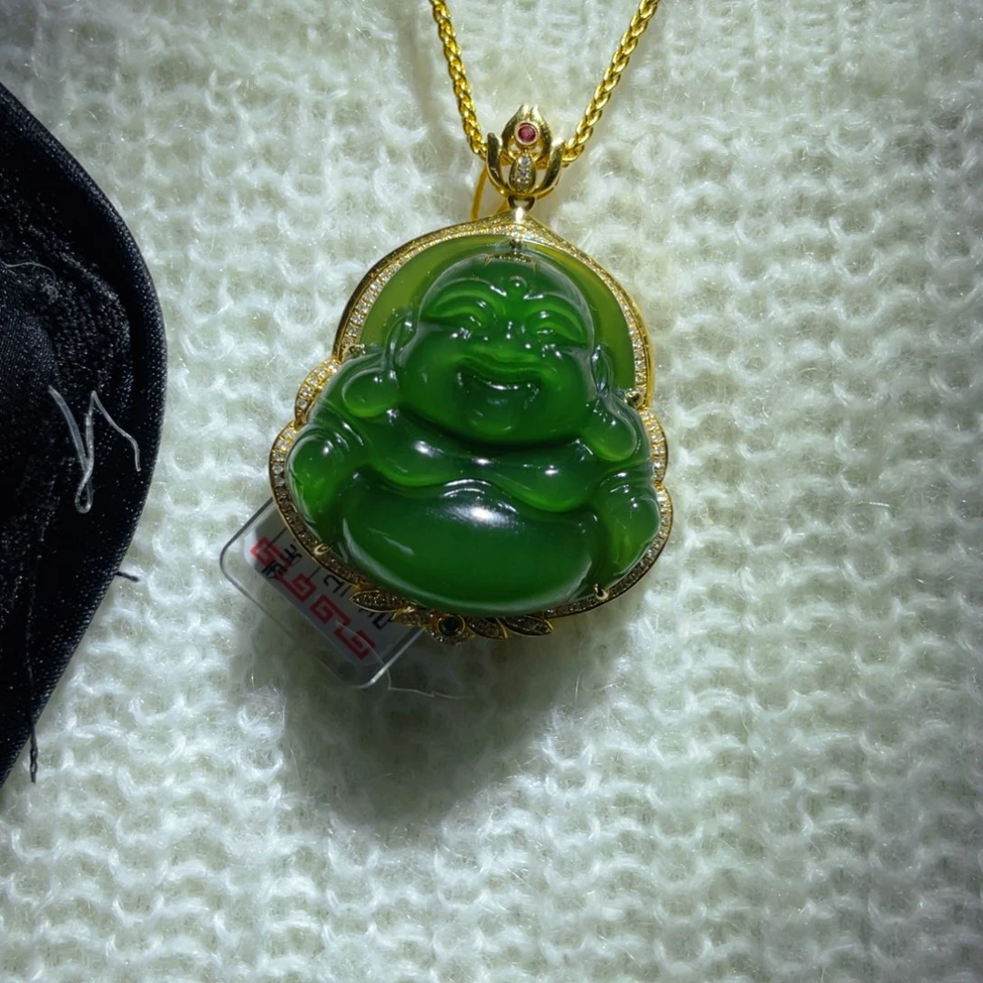 和田玉（碧玉）颈饰18K金镶嵌