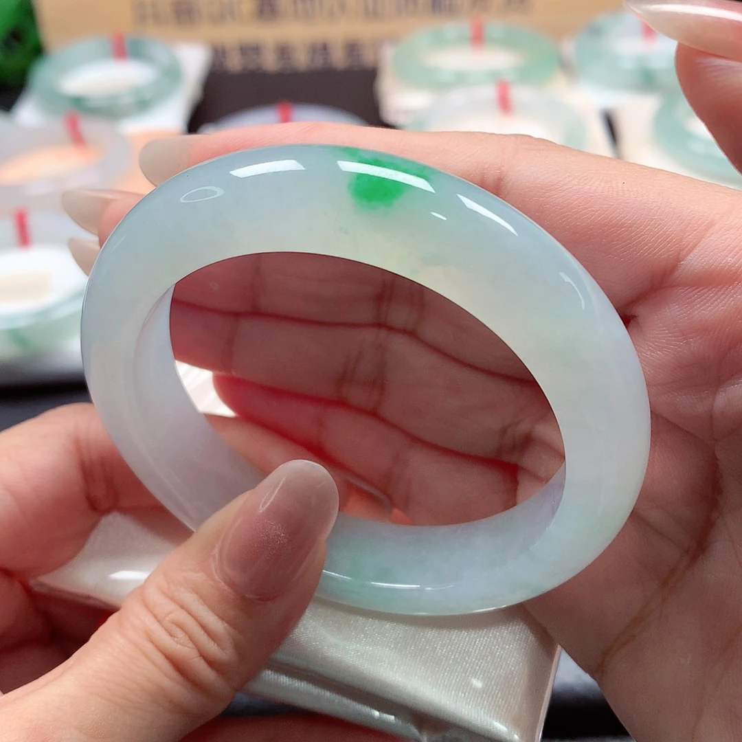 未镶嵌手镯翡翠天然A货翡翠手镯，106号