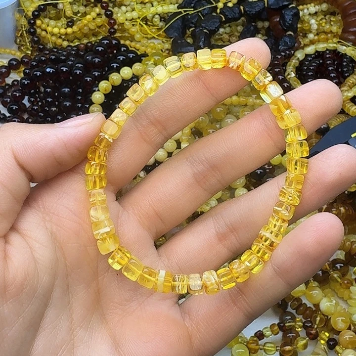 十***三琥珀未镶嵌珠宝奇石