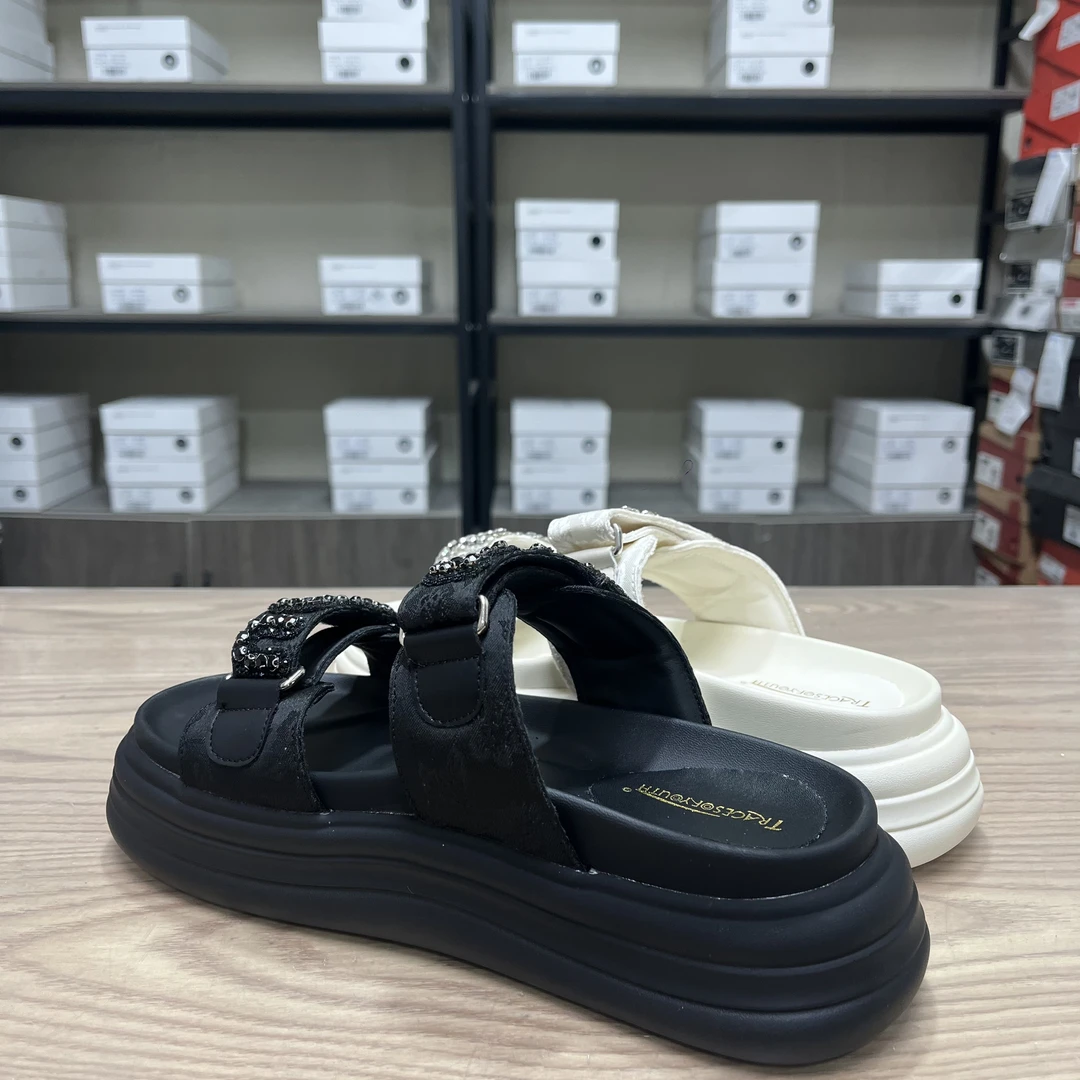 【欧洲站轻奢尾单】339-2厚底外穿软底软面一脚蹬女凉鞋