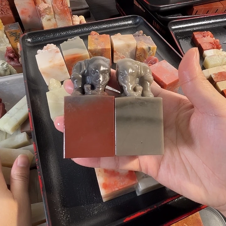 会***人老挝石印石两个印章