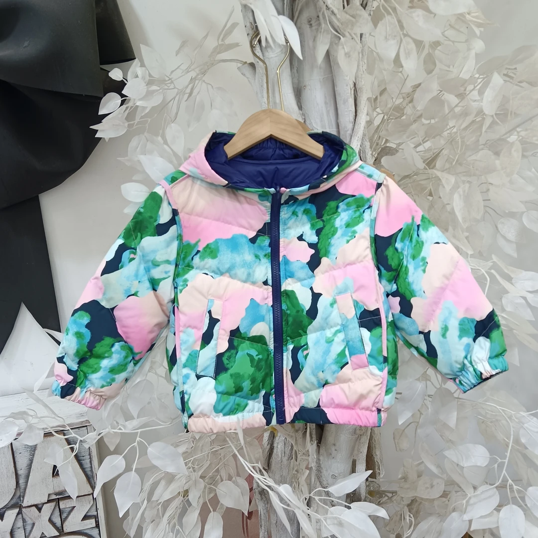 A023粉绿双面外套童装/俊而潘