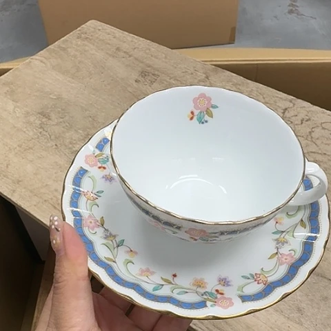 蒙*奇瓷器。瓷器。瓷器。瓷器。