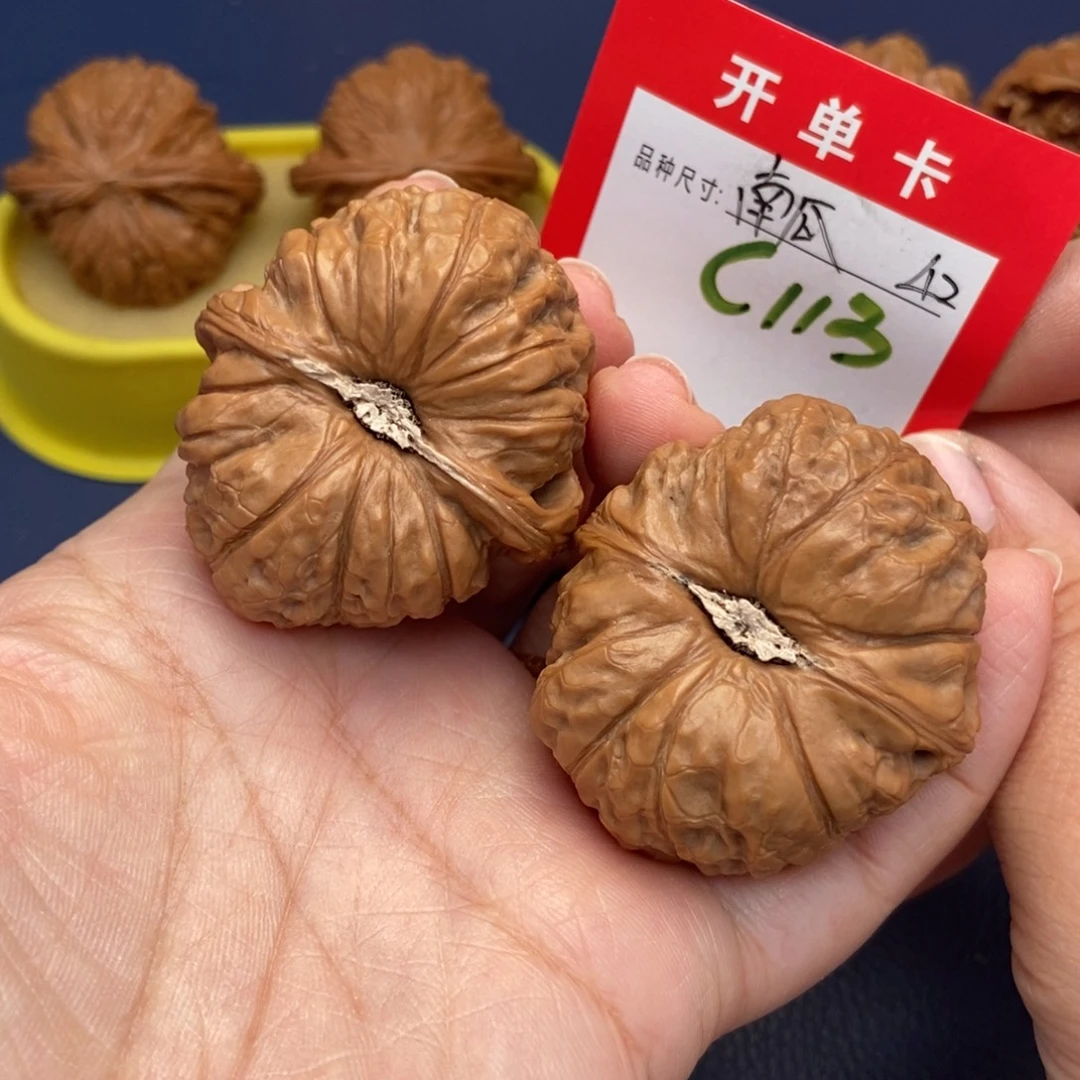 吊坠文玩核桃文玩核桃