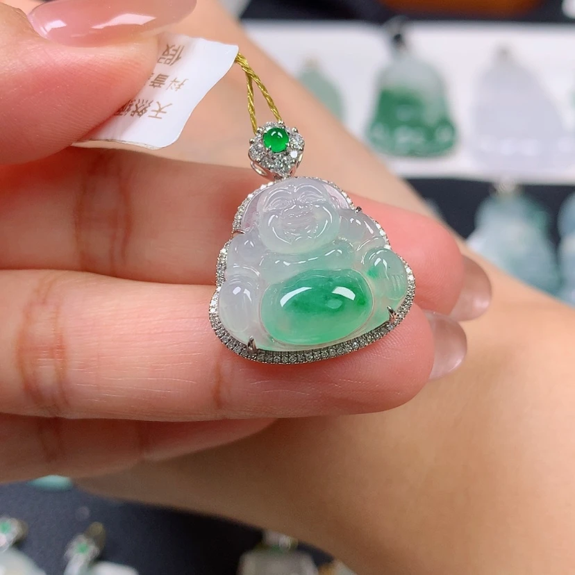 【闪购商品】翡翠18K金镶嵌颈饰佛公