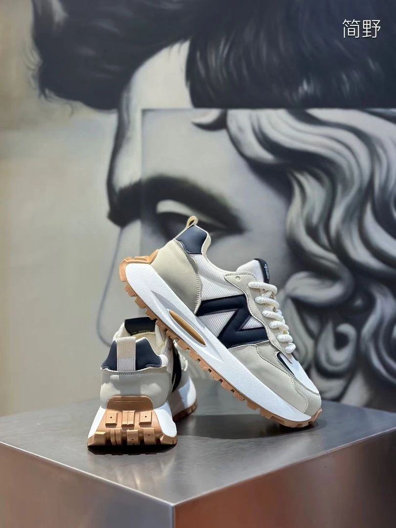 香港潮牌男鞋2025冬季新款软底防滑百搭阿甘鞋小众休闲时尚运动鞋