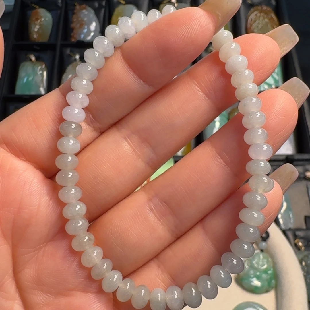 翡翠未镶嵌颈饰手串