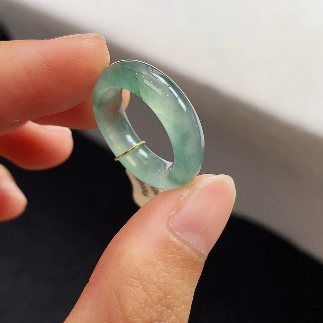 翡翠未镶嵌戒指12号