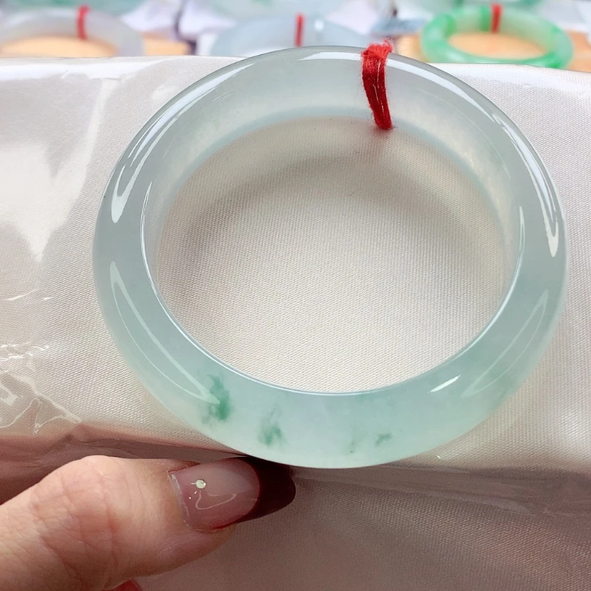 【闪购商品】翡翠手镯未镶嵌56.6 至纯至净 灵