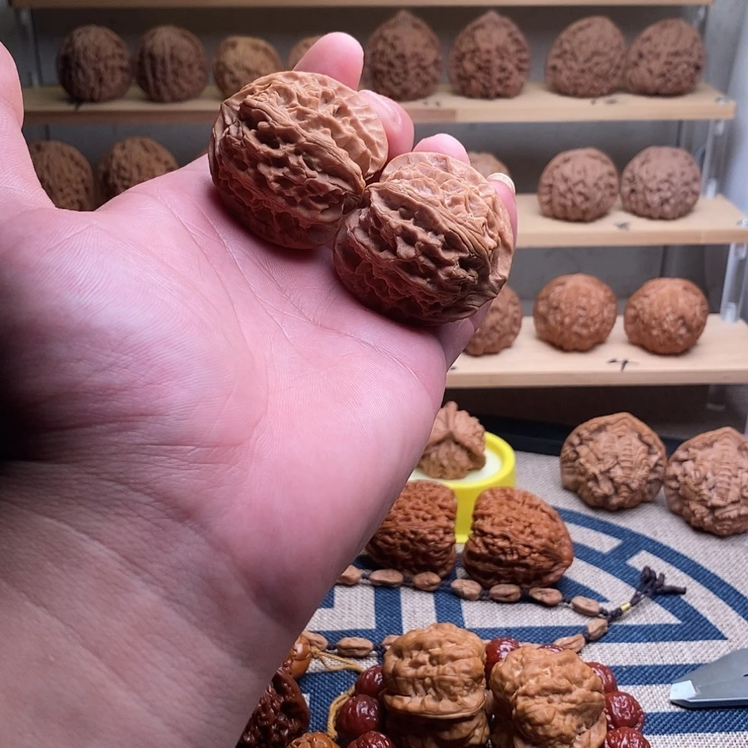 把件文玩核桃10号42全品无药苹果。克重42.3