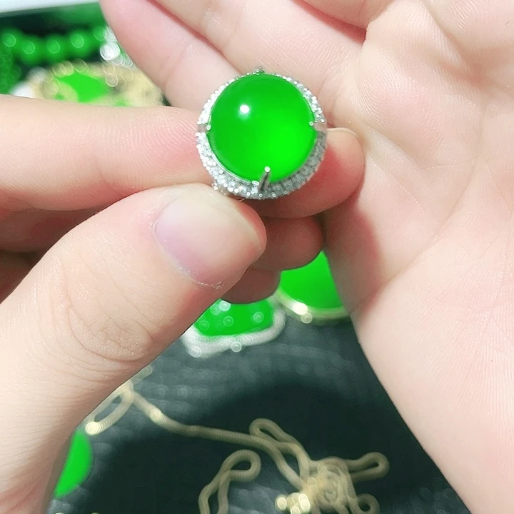吊坠项链一物一图