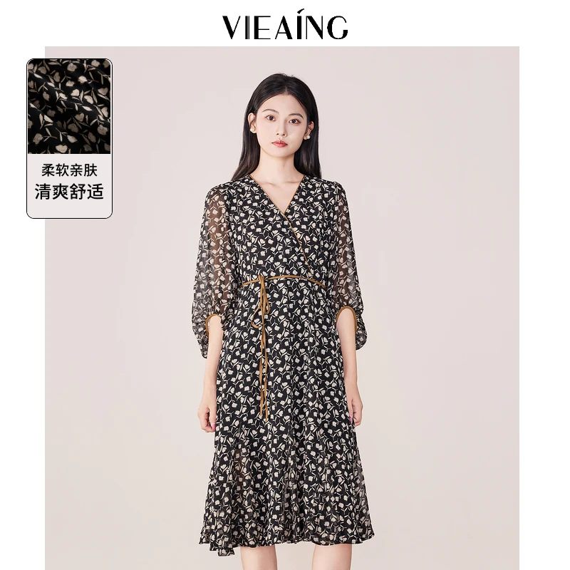 VIEA.ING薇迎碎花连衣裙女2025夏季新款休闲黑色V领宽松薄款裙子