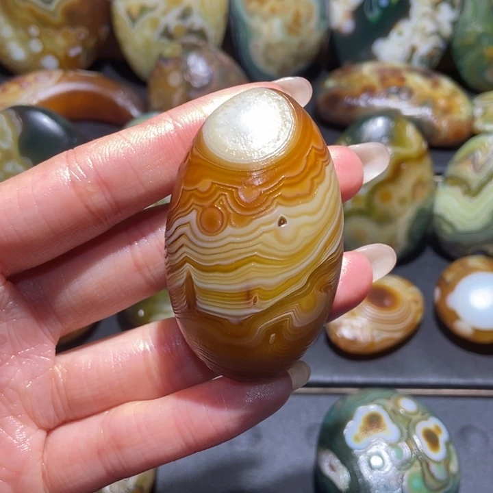【闪购商品】未镶嵌玛瑙/玉髓珠宝奇石w