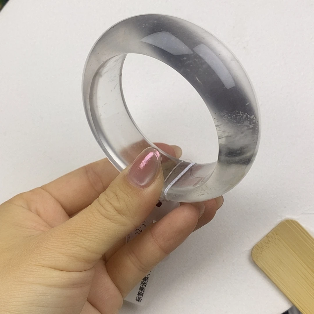 石英质玉未镶嵌手镯57.5黑钢雪