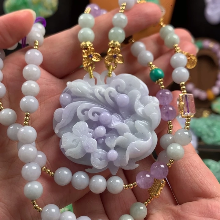 翡翠未镶嵌颈饰吊坠