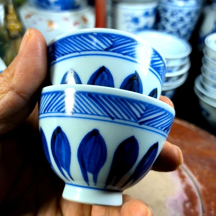 摆件允*全手工制作的瓷器